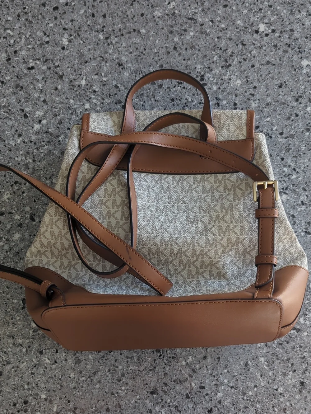 Michael Kors Harrison Medium Logo Backpack In Vanilla/Acorn